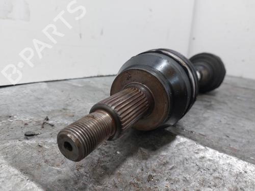 Półoś przednia lewa JAGUAR E-PACE (X540) 2.0 D150 AWD | BP30613368M38