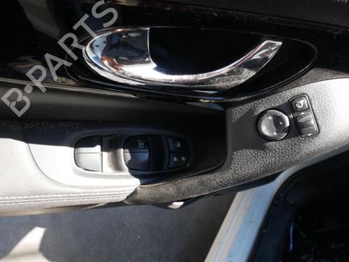 Steering column stalk NISSAN QASHQAI II (J11, J11_) 1.5 dCi | BP15160632I23 