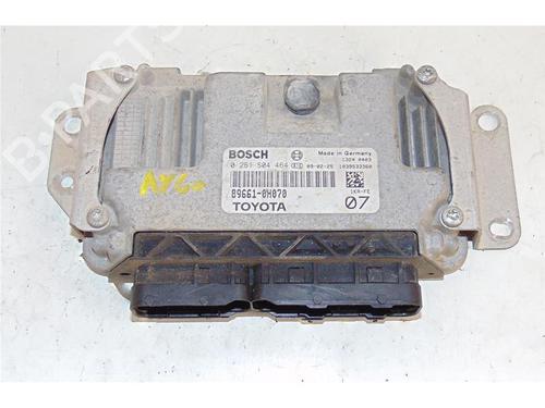 Used Engine control unit (ECU) Engine control unit (ECU) TOYOTA AYGO (_B1_) 1.0 (KGB10_, KGB10R) (68 hp) 15140440 15140440