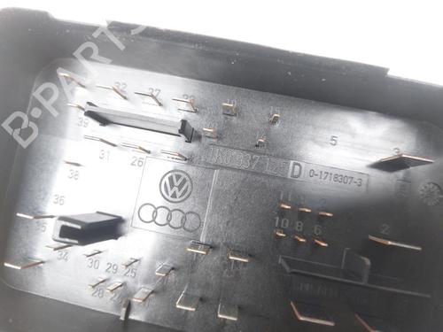 Fuse box VW TOURAN (1T3) 1.6 TDI | BP29383557E1 