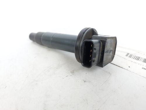Used Ignition coil TOYOTA YARIS (_P13_) 1.5 Hybrid (NHP130_, NHP130) (101 hp) 15171671