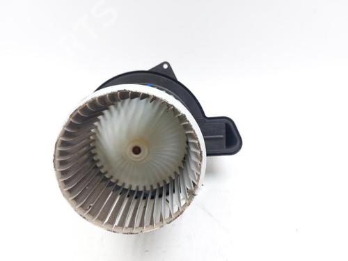Used Heater blower motor FIAT 500 (312_) 1.0 Mild Hybrid (312.AYD1B) (69 hp) 24540346