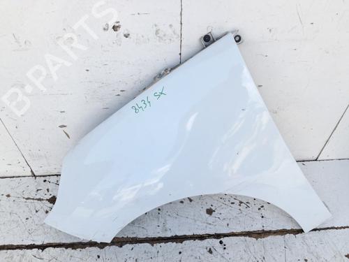 Used Left front fenders Left front fenders 38745750 38745750