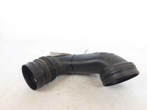 Used Air filter box FIAT DOBLO Bus (263_) 1.3 D Multijet (263AXU1A, 263AYB1A) (95 hp) 17709381