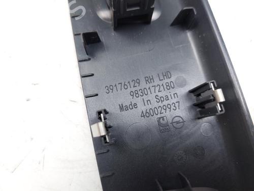 Left front window switch OPEL CORSA F (P2JO) 1.2 (68) | BP28374467I27 - Image 3