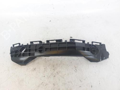 Pare-Chocs D'Angle TOYOTA YARIS (_P13_) 1.5 Hybrid (NHP130_, NHP130) (101 hp) 18740652