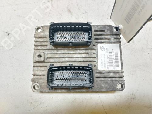Used Engine control unit (ECU) FIAT 500 (312_) 1.2 (312AXA1A) (69 hp) 30801800