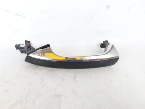 Used Front left exterior door handle MERCEDES-BENZ A-CLASS (W176) A 200 CDI / d (176.008) (136 hp) 21083336