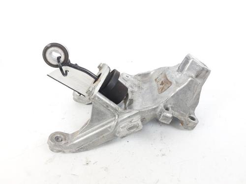 Motorophæng AUDI A4 B9 Avant (8W5, 8WD) 2.0 TDI quattro (150 hp) 19091781