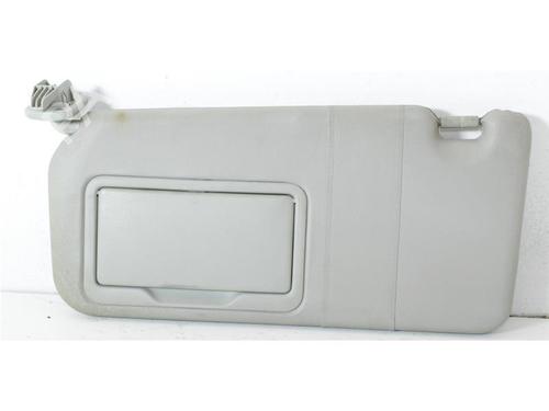 Used Right sun visor Right sun visor 15142641 15142641