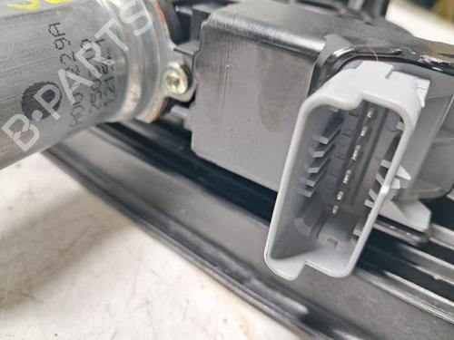 Rudehejsemotor bagstkærm venstre PEUGEOT 208 II (UB_, UP_, UW_, UJ_) 1.2 Hybrid 136 (UPHPYK) | BP31011092E23