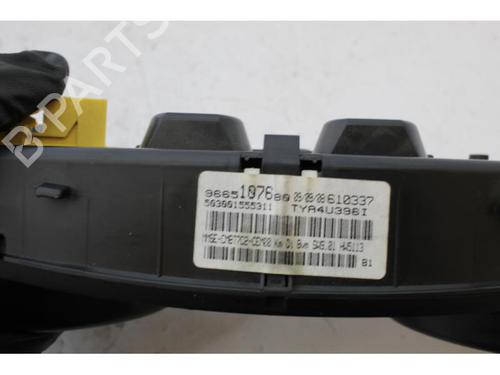 Instrument cluster PEUGEOT 308 I (4A_, 4C_) 1.6 HDi | BP15147767C47 