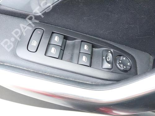 Right front driveshaft PEUGEOT 2008 I (CU_) 1.2 THP 110 / PureTech 110 | BP28529183M39 