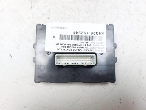 Used Engine control unit (ECU) SUZUKI S-CROSS 1.4 Smart Hybrid (AKP414) (129 hp) 28374360