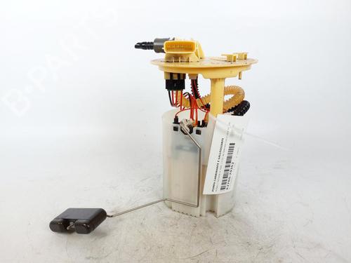 Used Fuel pump RENAULT MEGANE IV Saloon 1.5 Blue dCi 115 (LVA6) (115 hp) 15174137