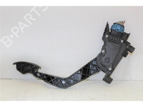Used Pedal FIAT BRAVO II (198_) 1.4 (198AXA1B) (90 hp) 15143011