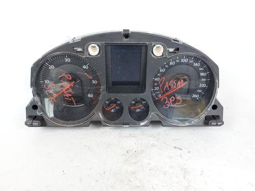 Used Instrument cluster Instrument cluster VW PASSAT B6 Variant (3C5) 2.0 TDI 16V (140 hp) 15157463 15157463
