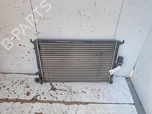 Used Water radiator Water radiator DACIA SANDERO 1.4 MPI LPG (72 hp) 39738823 39738823
