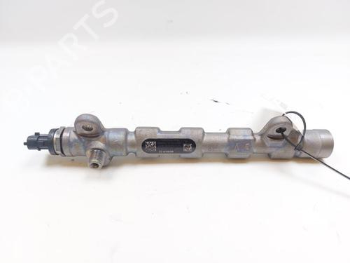 Used Injection rail Injection rail 30453295 30453295