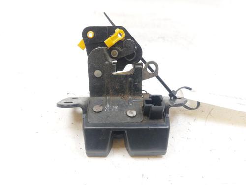 Used Tailgate lock CHEVROLET CAPTIVA (C100, C140) 2.0 D 4WD (150 hp) 29383486