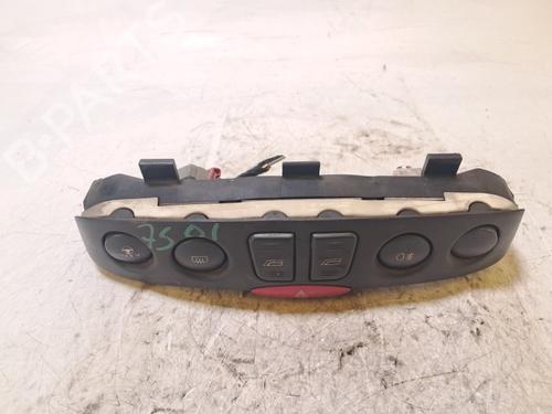 Used Left front window switch Left front window switch FIAT PUNTO (188_) 1.2 16V 80 (188.233, .235, .253, .255, .333, .353, .639,... (80 hp) 35775701 35775701