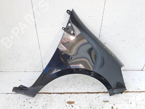 Forskærm Højre Forskærm Højre RENAULT CLIO III (BR0/1, CR0/1) 1.5 dCi (C/BR0G, C/BR1G) (68 hp) 37088485 37088485