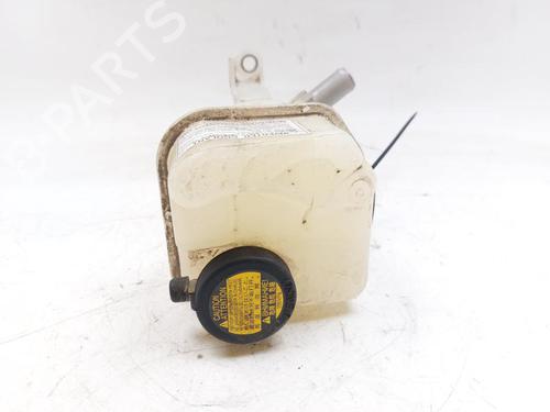 expansion-tank-toyota-auris-estate-_e18_-2013-2014-2015-2016-2017-2018-25732668 main image