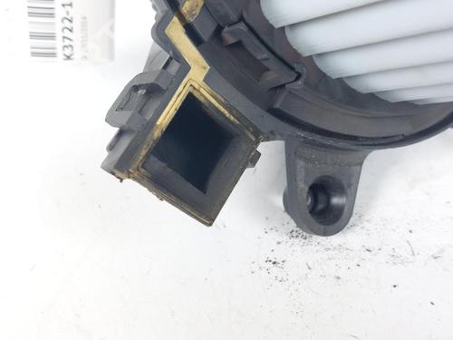 Heater blower motor PEUGEOT 5008 II (MC_, MJ_, MR_, M4_) 2.0 BlueHDi 150 (MJAHXW, MJAHXH, MJAHXN, MJAHXV, MJAHXG) | BP21681523M62 