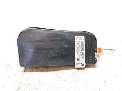 left-seat-airbag-fiat-tipo-saloon-356_-357_-2015-33194981 main image