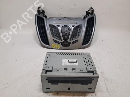 Used Radio Radio 38042758 38042758