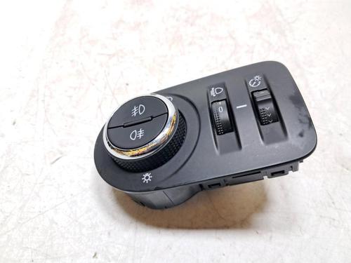 Schalter für OPEL CORSA F (P2JO) 1.2 (68) (75 hp) 33196734