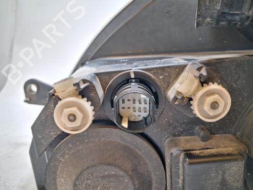 Right headlight LANCIA YPSILON (843_) 1.3 JTD (843.AXD11, 843.AXD1A) | BP37757511C29 - Image 5