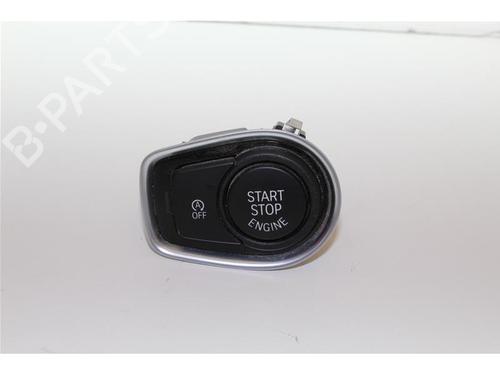 Used Electronic module Electronic module BMW 2 Gran Tourer (F46) 218 d (150 hp) 15141767 15141767