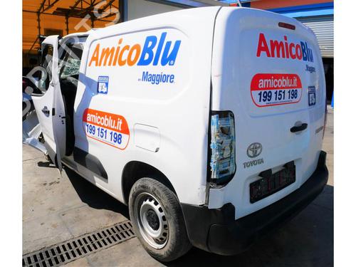 Front left lock TOYOTA PROACE CITY Box Body/MPV (BPZ_) 1.5 D-4D 100 (BPZM) | BP15155771C98