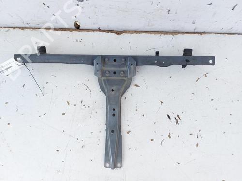 Used Front bumper reinforcement MITSUBISHI L200 / TRITON (KJ_, KK_, KL_) 2.4 DI-D 4WD (KJ0T) (154 hp) 30145370