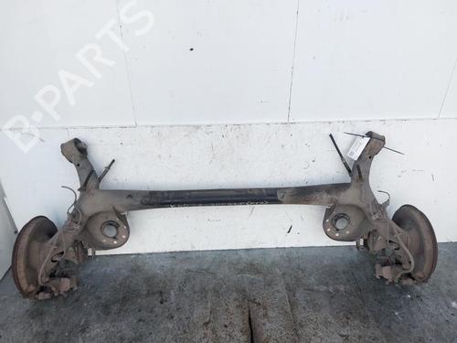 Used Rear axle TOYOTA YARIS (_P13_) 1.4 D (NLP130_, NLP130) (90 hp) 30802865