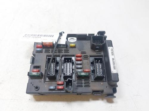 Used Fuse box PEUGEOT 206+ (2L_, 2M_) 1.1 (60 hp) 30454637
