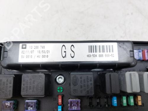 Fuse box OPEL MERIVA B MPV (S10) 1.4 LPG (75) | BP27537812E1 - Image 3