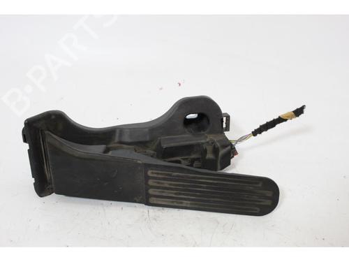 Used Pedal Pedal RENAULT 9 (L42_) 1.7 (L42F) (73 hp) 15147256 15147256