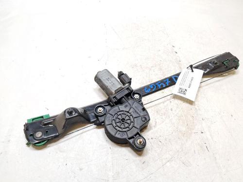 Used Front right window mechanism Front right window mechanism FIAT PUNTO (188_) 1.2 16V 80 (188.233, .235, .253, .255, .333, .353, .639,... (80 hp) 33312086 33312086