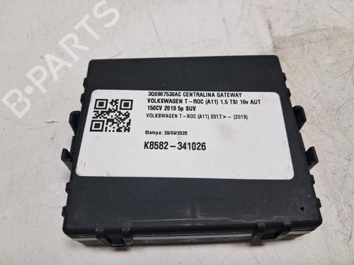 Used Engine control unit (ECU) Engine control unit (ECU) VW T-ROC (A11, D11) 1.5 TSI (150 hp) 39634624 39634624