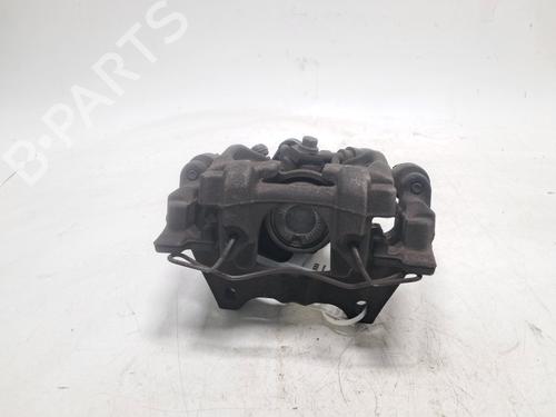 Used Right front brake caliper Right front brake caliper VW T-ROC (A11, D11) 1.5 TSI (150 hp) 39634663 39634663