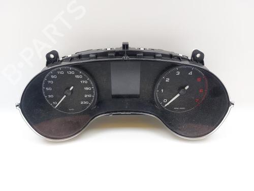 instrument-cluster-fiat-tipo-hatchback-356_-357_-2016-30453235 main image
