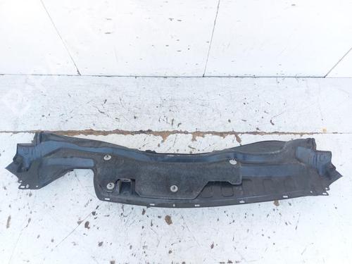 Grill Grill TOYOTA YARIS (_P13_) 1.5 Hybrid (NHP130_, NHP130) (101 hp) 27442992 27442992
