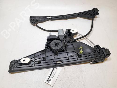 Used Front left window mechanism Front left window mechanism OPEL CORSA F (P2JO) 1.2 (68) (75 hp) 33196747 33196747