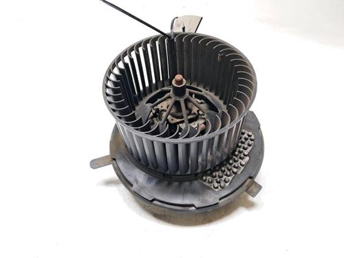 Varmeblæser VW GOLF VI (5K1) 1.6 TDI (105 hp) 31082266