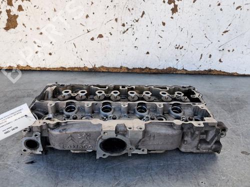 Used Cylinder head Cylinder head 39552851 39552851