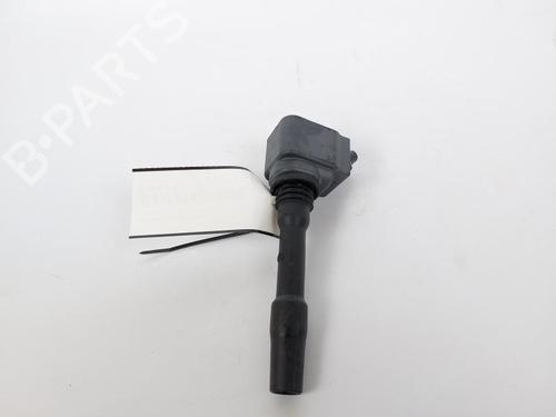 Used Ignition coil Ignition coil BMW X1 (F48) xDrive 25 e Plug-in-Hybrid (220 hp) 17204419 17204419