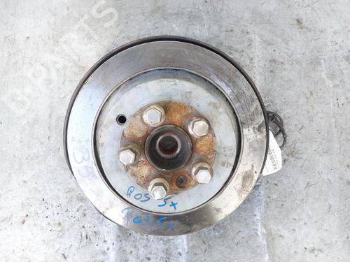 Used Left rear steering knuckle LAND ROVER RANGE ROVER SPORT I (L320) 3.0 D 4x4 (245 hp) 17834639
