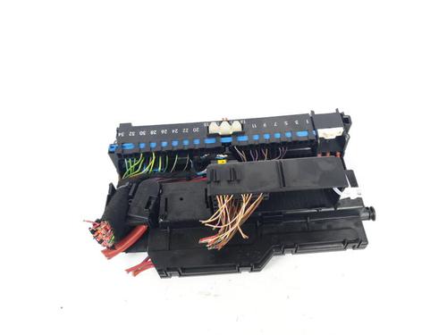 Used Fuse box Fuse box BMW X3 (E83) 3.0 d (218 hp) 15153148 15153148